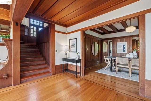 1309 Arch St, Berkeley CA: https://media.crmls.org/mediaz/2588e5e0-e4c2-42fa-8507-9a04d4841cbb.jpg
