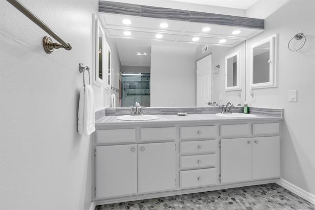 3130 Avenida de Portugal 101, San Diego CA: https://media.crmls.org/mediaz/2589d037-a2e9-41d9-b964-9c60232401a9.jpg