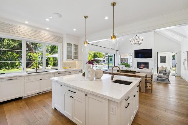 55 Irving Avenue, Atherton CA: https://media.crmls.org/mediaz/258c1ae7-d325-4419-bacc-261f4b15ae0e.jpg