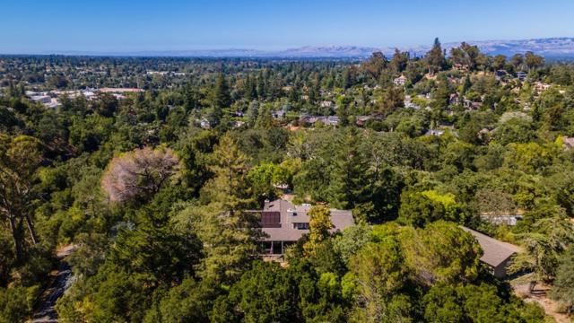 105 Highland Avenue, Los Gatos CA: https://media.crmls.org/mediaz/258ca25d-4a77-4445-88b2-feb2b2c665d1.jpg