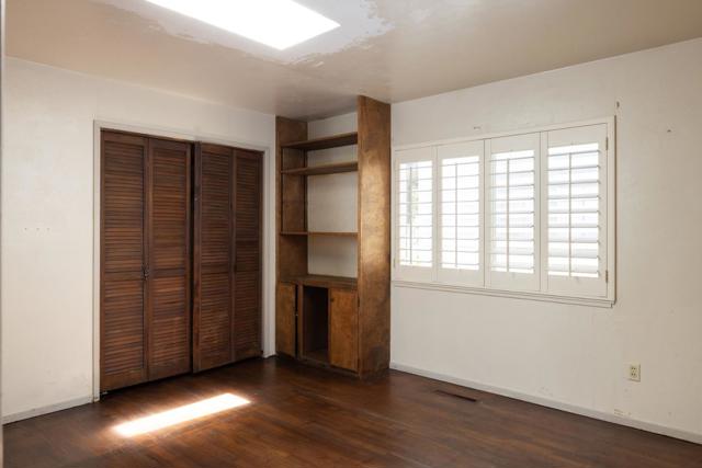 1113 Buena Vista Avenue, Pacific Grove CA: https://media.crmls.org/mediaz/258f0b05-baed-4b73-8a92-3631c8e19a2e.jpg