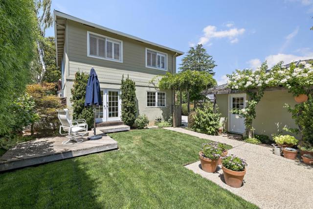 770 Mora Drive, Los Altos CA: https://media.crmls.org/mediaz/258faa36-504c-40c8-9993-8cabbb32a4b7.jpg