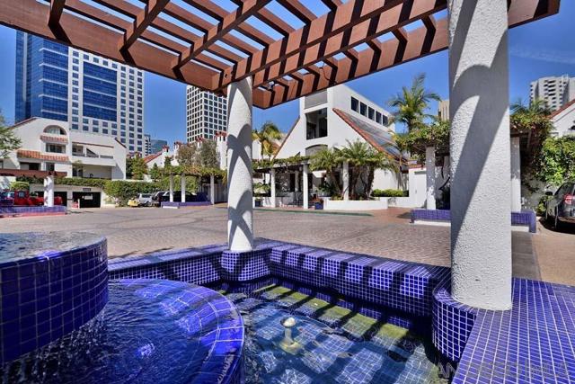 701 Kettner Blvd, San Diego CA: https://media.crmls.org/mediaz/25908725-3191-4910-b347-9322b86e9fb0.jpg