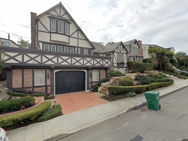 1879 Viking Way, La Jolla CA: https://media.crmls.org/mediaz/2590e87b-29a8-49df-b1c7-15367ddb50f6.jpg