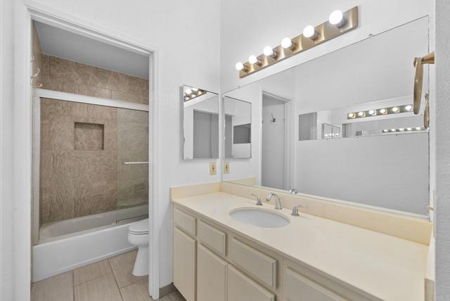 7636 Palmilla Drive, San Diego CA: https://media.crmls.org/mediaz/2591c9fa-ea75-4dc5-b990-681288477170.jpg