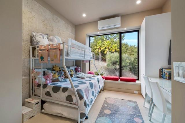 27673 Lupine, Los Altos Hills CA: https://media.crmls.org/mediaz/259237f4-e39d-480c-b53d-4acbf6a4d72e.jpg