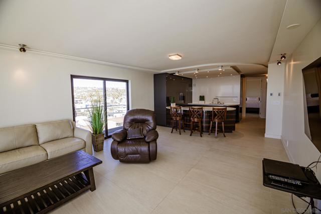 Image 19 of 38 For 4767 Ocean Blvd  712