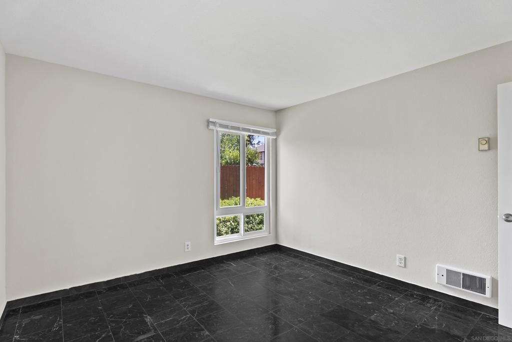 512 Sandalwood - photo 14