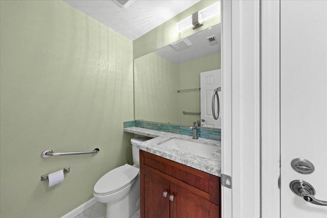 7886 Moorfoot Court, San Jose CA: https://media.crmls.org/mediaz/25935821-01fb-4dd0-bd0a-6498ed1f690a.jpg