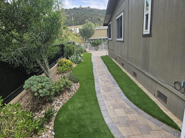 Detail Gallery Image 7 of 13 For 8975 Lawrence Welk Dr #291,  Escondido,  CA 92026 - 2 Beds | 2 Baths