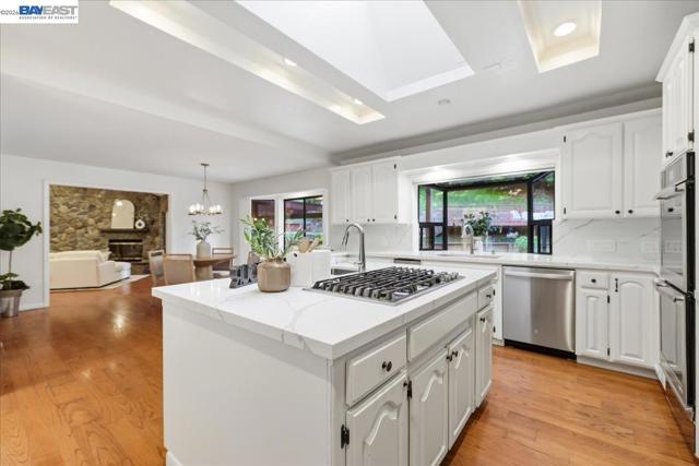 Image 12 of 60 For 5212 Blackhawk Dr