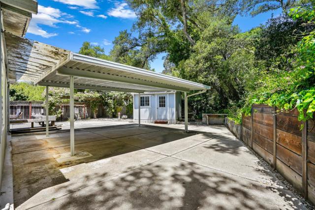 300 Plum Street, Capitola CA: https://media.crmls.org/mediaz/25961e8b-ed2a-4a43-a3d0-40c698ee5057.jpg