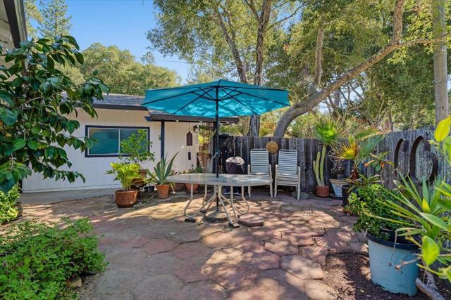 185 Woodston Way, Ben Lomond CA: https://media.crmls.org/mediaz/25969dbb-b700-4a2e-bf6a-a7953d7147f3.jpg