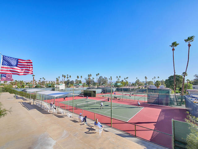 7529 Regency Drive, Palm Springs CA: https://media.crmls.org/mediaz/2597b2d0-0a22-4f96-a1a9-23f7160dc6e6.jpg