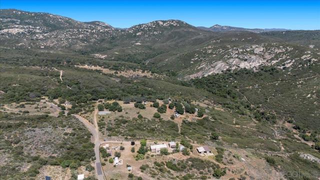12220 Rebel Wind Rd, Descanso CA: https://media.crmls.org/mediaz/2597b3f1-f777-4769-a1ea-12810c7155d7.jpg