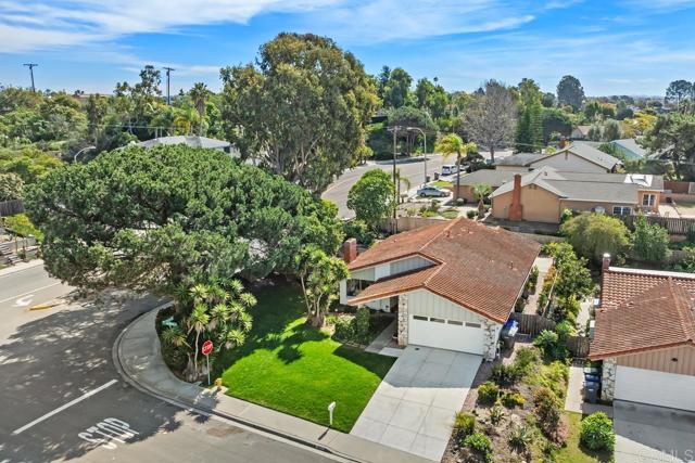 Detail Gallery Image 2 of 27 For 1549 Avenida De Las Adelsas, Encinitas,  CA 92024 - 4 Beds | 2 Baths