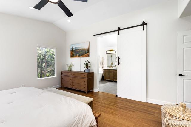 11799 Westview Pkwy, San Diego CA: https://media.crmls.org/mediaz/25989fa9-64dd-4214-b0d5-4293b8165ebe.jpg