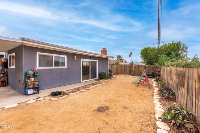 Detail Gallery Image 20 of 26 For 2659 Elizondo Ave, Simi Valley,  CA 93065 - 4 Beds | 2 Baths