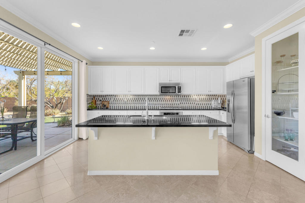 MLS #219139937DA image #8