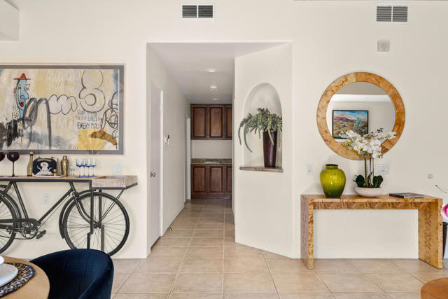 2917 Cervantes Court, Palm Springs, CA 92264