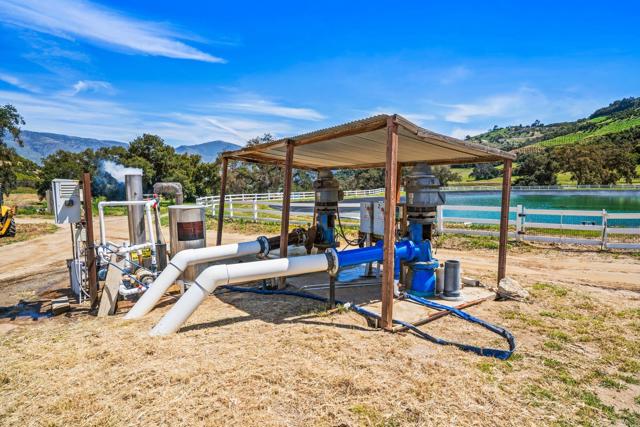 14224 Old Cole Grade Road, Pauma Valley CA: https://media.crmls.org/mediaz/259c8177-58ed-4d79-8f2b-693bc0127356.jpg