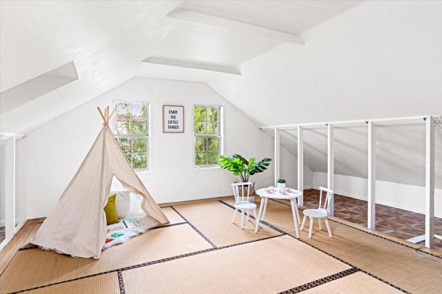 Image 22 of 35 For 21060 Tulita Court