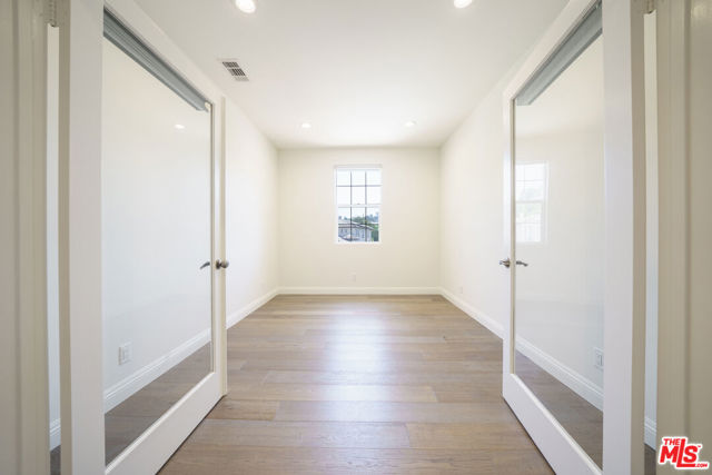 629 Milford Street, Los Angeles CA: https://media.crmls.org/mediaz/25a031d0-ea91-47e0-87d8-4cd0db430cf4.jpg