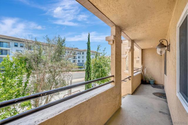 3985 Nobel Dr, San Diego CA: https://media.crmls.org/mediaz/25a16529-591d-45d1-980b-f68ecfca7ea3.jpg
