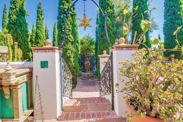 Detail Gallery Image 63 of 73 For 3014 Xenophon St, Point Loma,  CA 92106 - 5 Beds | 3 Baths