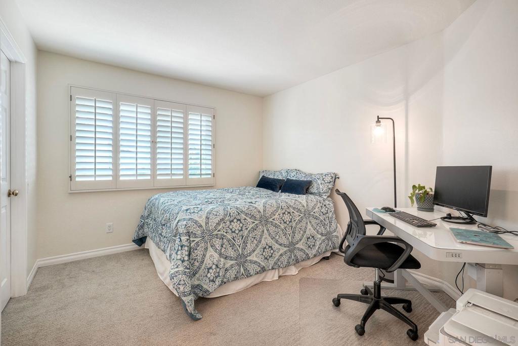 8748 Butano Ct - photo 15