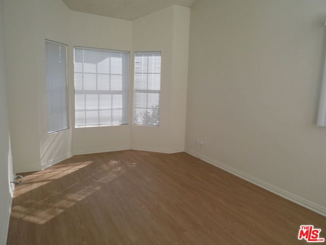 10827 MARIETTA Avenue, Culver City CA: https://media.crmls.org/mediaz/25a1e1ab-a063-47ae-a7dc-ba9fbbfe7f32.jpg