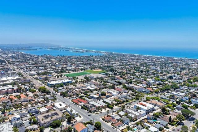 1538 Missouri Street, San Diego CA: https://media.crmls.org/mediaz/25a49f0f-8903-49ea-a140-f2c1281aee06.jpg