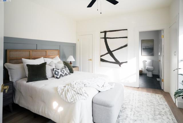 2232 Rosedale Ave, Oakland CA: https://media.crmls.org/mediaz/25a4b6ad-5788-48f9-a221-83ea9ba2fc11.jpg
