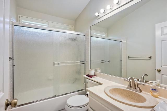 Detail Gallery Image 18 of 23 For 3730 via Del Rancho, Oceanside,  CA 92056 - 2 Beds | 2 Baths