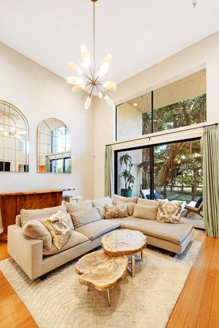 420 Esplanade, Redondo Beach, California 90277, 2 Bedrooms Bedrooms, ,2 BathroomsBathrooms,Residential,For Sale,Esplanade,ML82036336