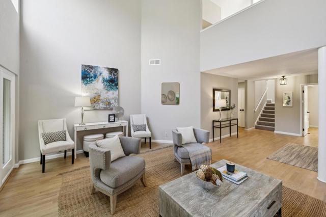 619 Mystic Lane, Foster City CA: https://media.crmls.org/mediaz/25a65665-d1ad-4742-a344-8ad7e74280e5.jpg