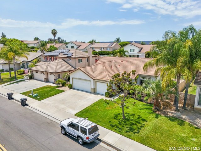 24641 Lincoln AVE, Murrieta CA: https://media.crmls.org/mediaz/25a71915-761a-4856-a49e-7ccb603c4e5a.jpg