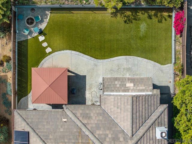 864 Orion Way, San Marcos CA: https://media.crmls.org/mediaz/25a71eb9-3f79-43cd-b4e0-9b97f26e99e1.jpg