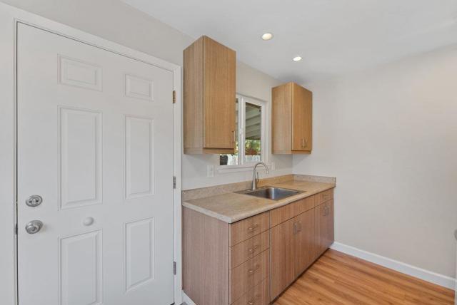 221 Carey Avenue, Freedom CA: https://media.crmls.org/mediaz/25a741b2-9e74-4afd-89e1-7c566bf167f0.jpg