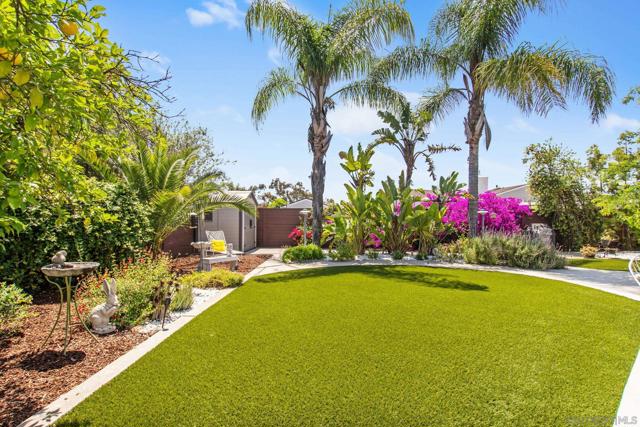 935 Hacienda Dr, El Cajon CA: https://media.crmls.org/mediaz/25a9b031-3a03-40ca-8f5e-edd60f580057.jpg