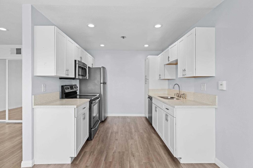 1830 Thomas Avenue - photo 8