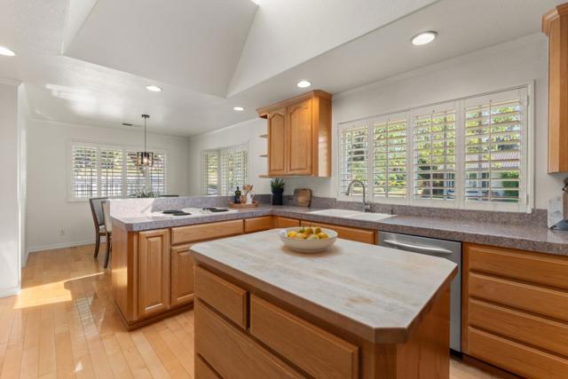 8047 Chardonay Court, San Jose CA: https://media.crmls.org/mediaz/25aabf0d-8ac6-4718-aabf-eaa48398a161.jpg