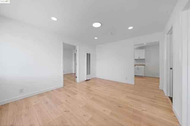 4040 Ellis Rd, Martinez CA: https://media.crmls.org/mediaz/25ac15f7-5c00-4688-a2fc-5a99f2367264.jpg