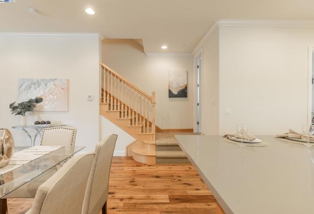 3422 Cinnamon Ridge Rd, San Ramon CA: https://media.crmls.org/mediaz/25ac506a-922f-427b-bac8-5533f3d0c0e3.jpg