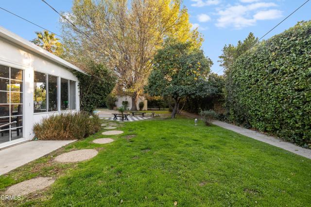 Detail Gallery Image 33 of 34 For 17350 Osborne St, –,  CA 91325 - 3 Beds | 2 Baths