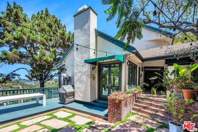 4 Bed Home for Sale in Los Angeles, California