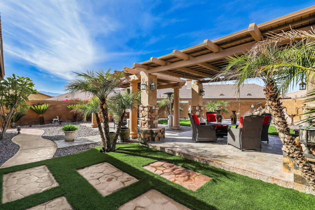 Image 29 of 52 For 83856 Pancho Villa Drive
