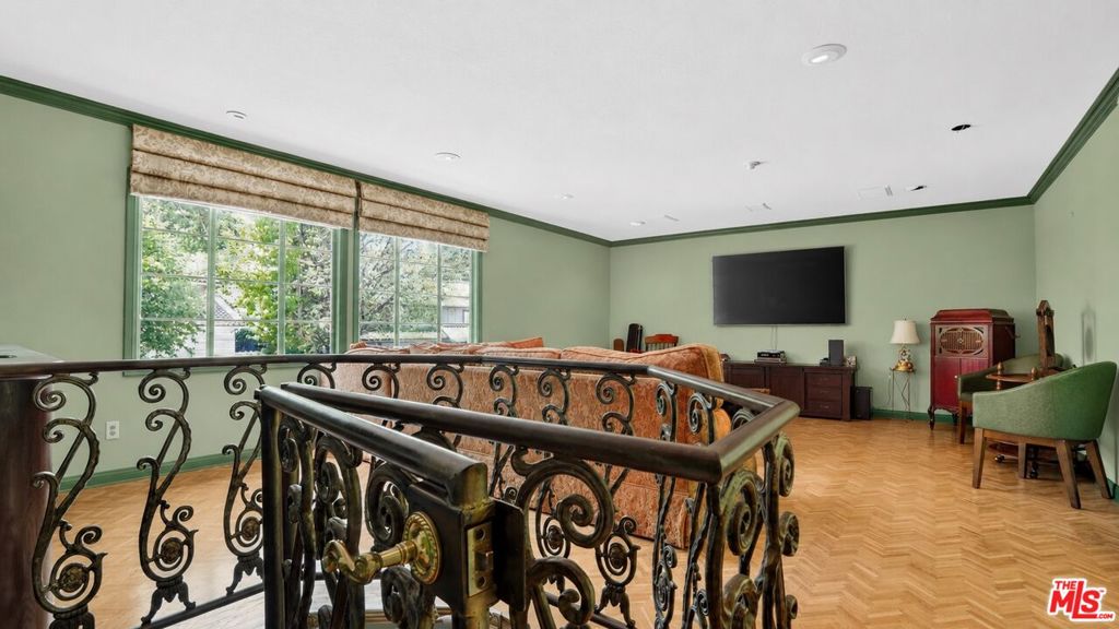 MLS #26853073 image #38