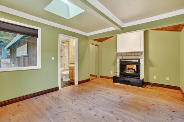 11033 Sequoia Avenue, Felton CA: https://media.crmls.org/mediaz/25ae1428-faba-4750-bcdd-644bfbe61911.jpg