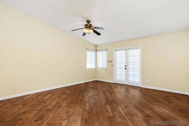 1915 Andrews Ct, Oceanside CA: https://media.crmls.org/mediaz/25ae1c7b-f8e0-4f73-acdd-dc82673ad9df.jpg